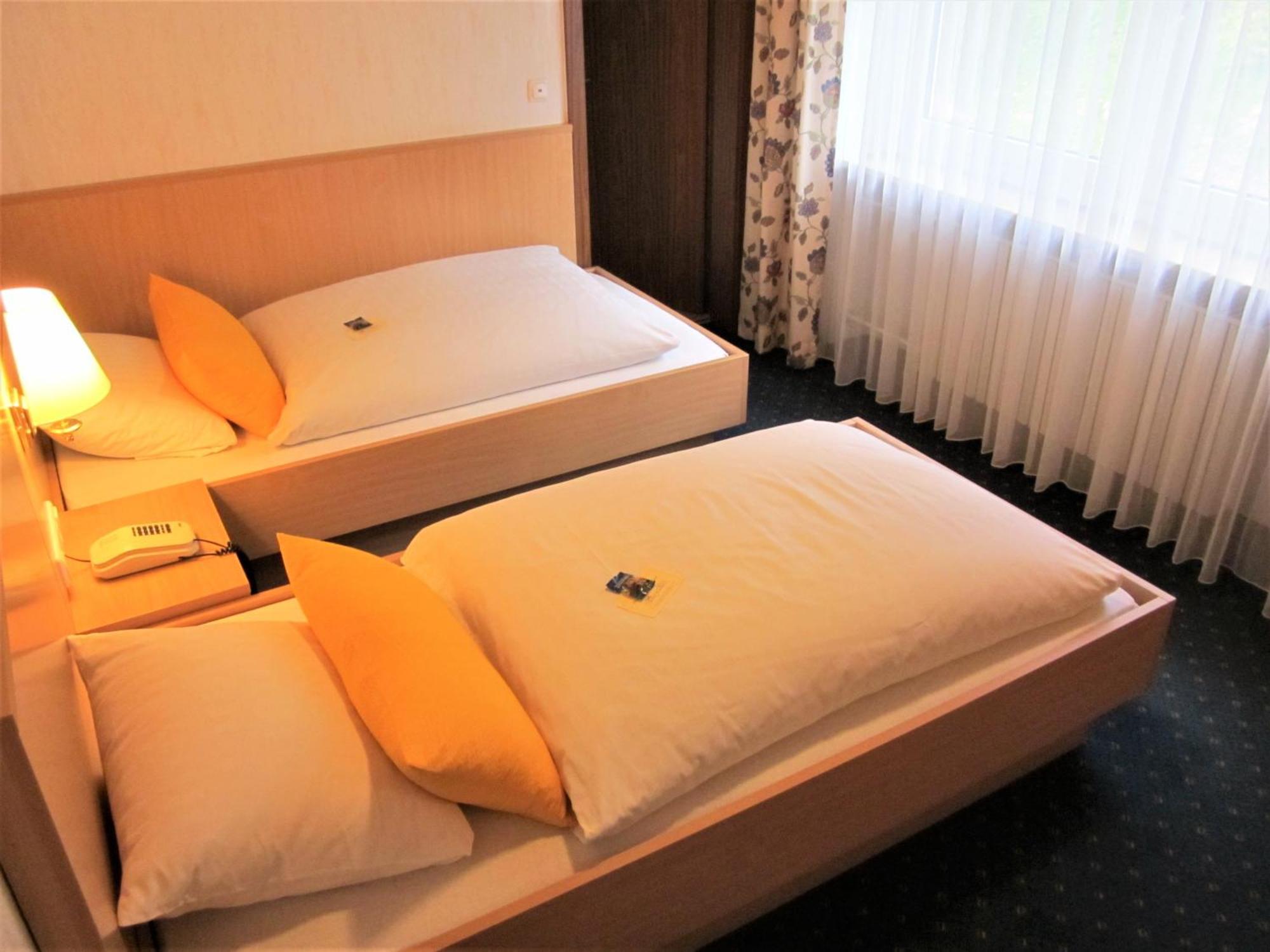 Rodachtal Mit Gaestehaus Katharina * Schwarzenbach am Wald