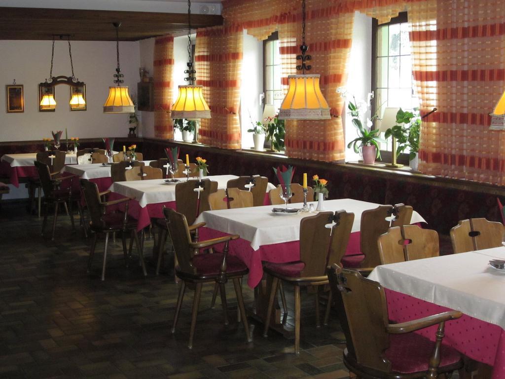 Hotel Rodachtal Mit Gaestehaus Katharina *