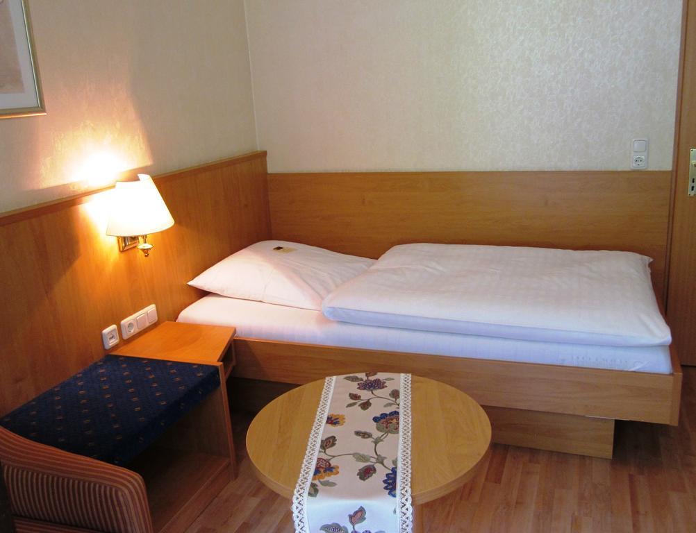 Rodachtal Mit Gaestehaus Katharina Hotel
